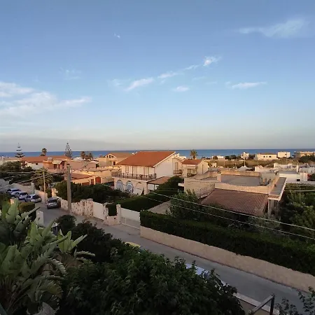 Rita's Apt&rooms * Noto